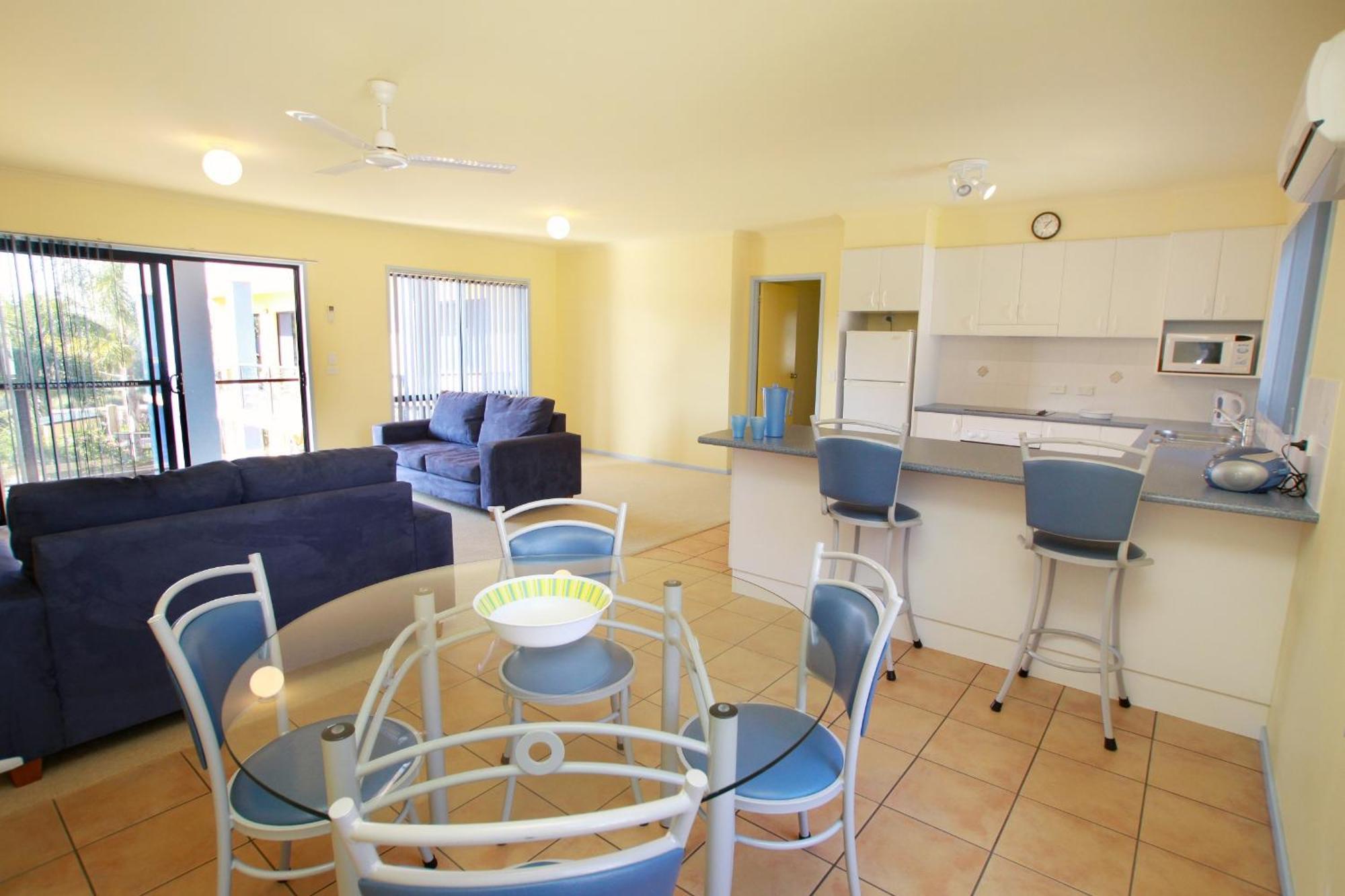 Nautilus Apartments メリンブラ エクステリア 写真